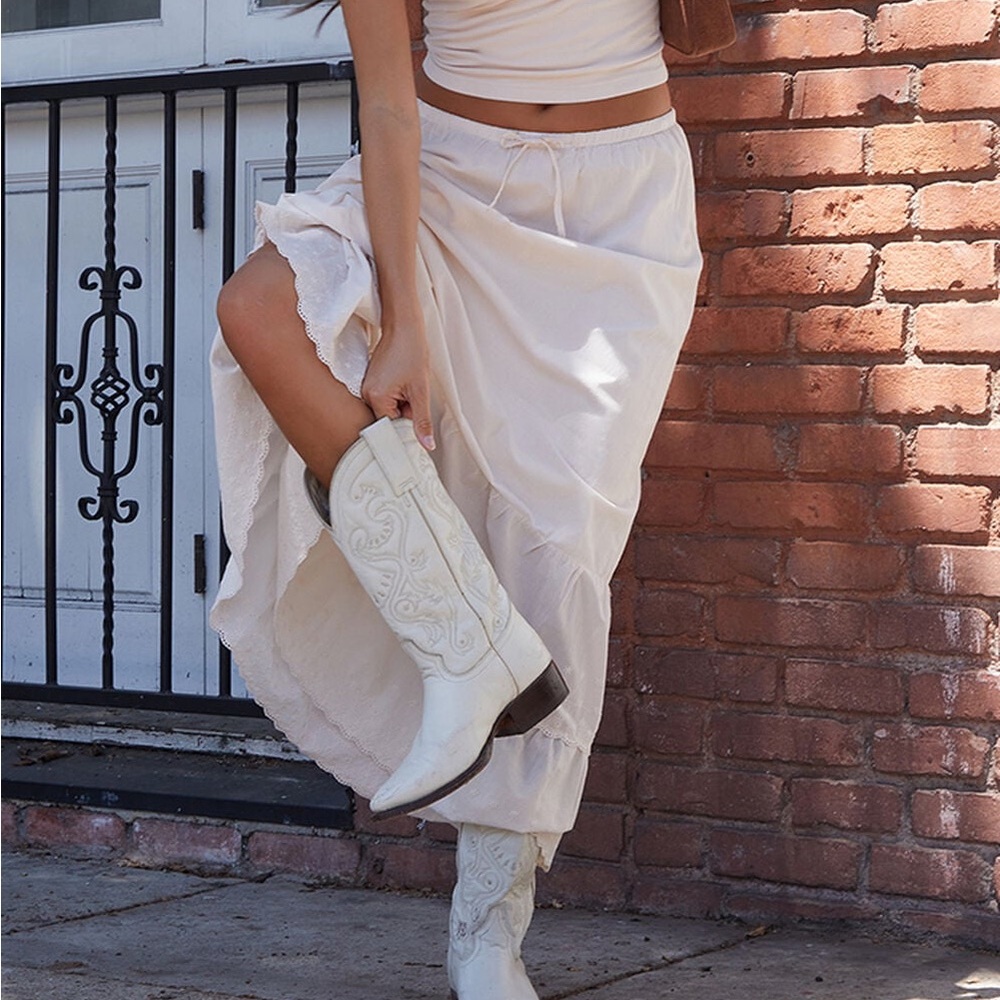 Brandy Melville John Galt Peach‎ Tiered Cotton Skirt Embroidered One size